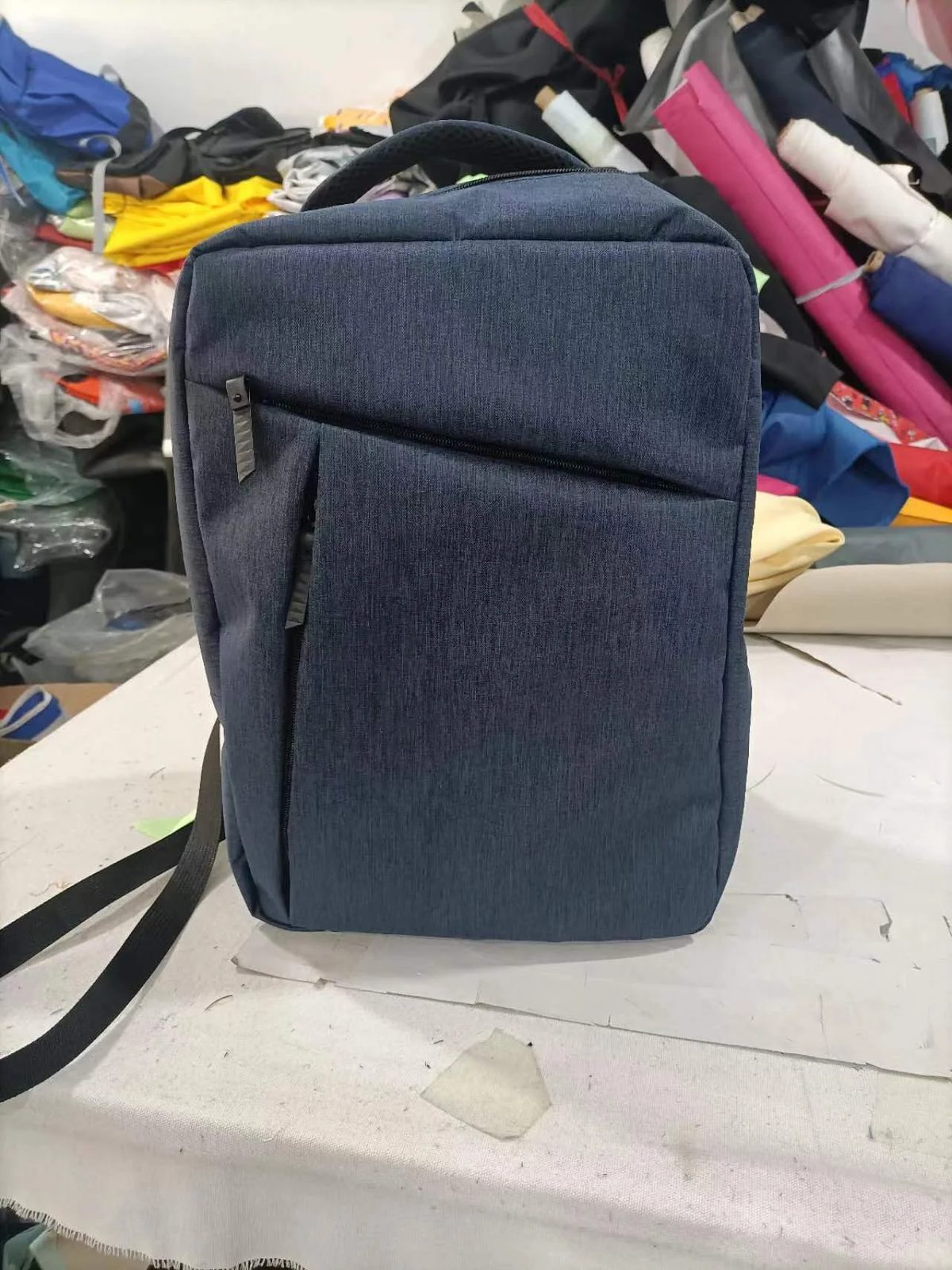 width of straps 6-7,5 cm