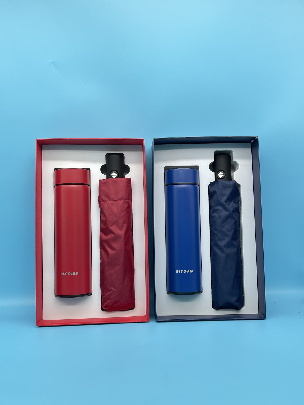 Thermos bottle with temperature display Gift Set