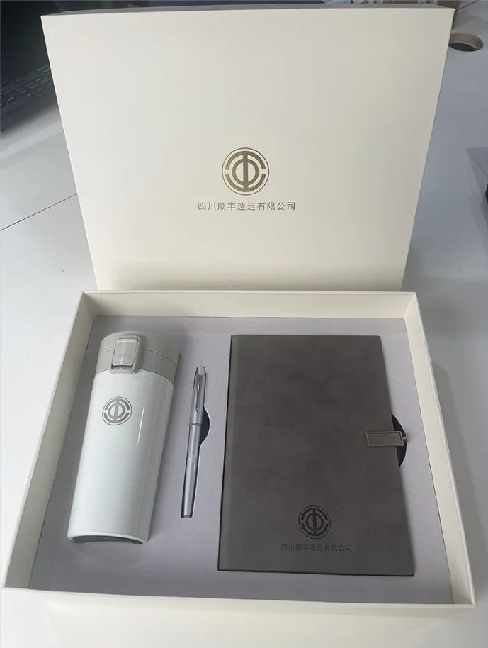 304 Stainless Coffee Mug, A5 Perfect Binding Notebook and Metal Pen Gift Set gallery 3