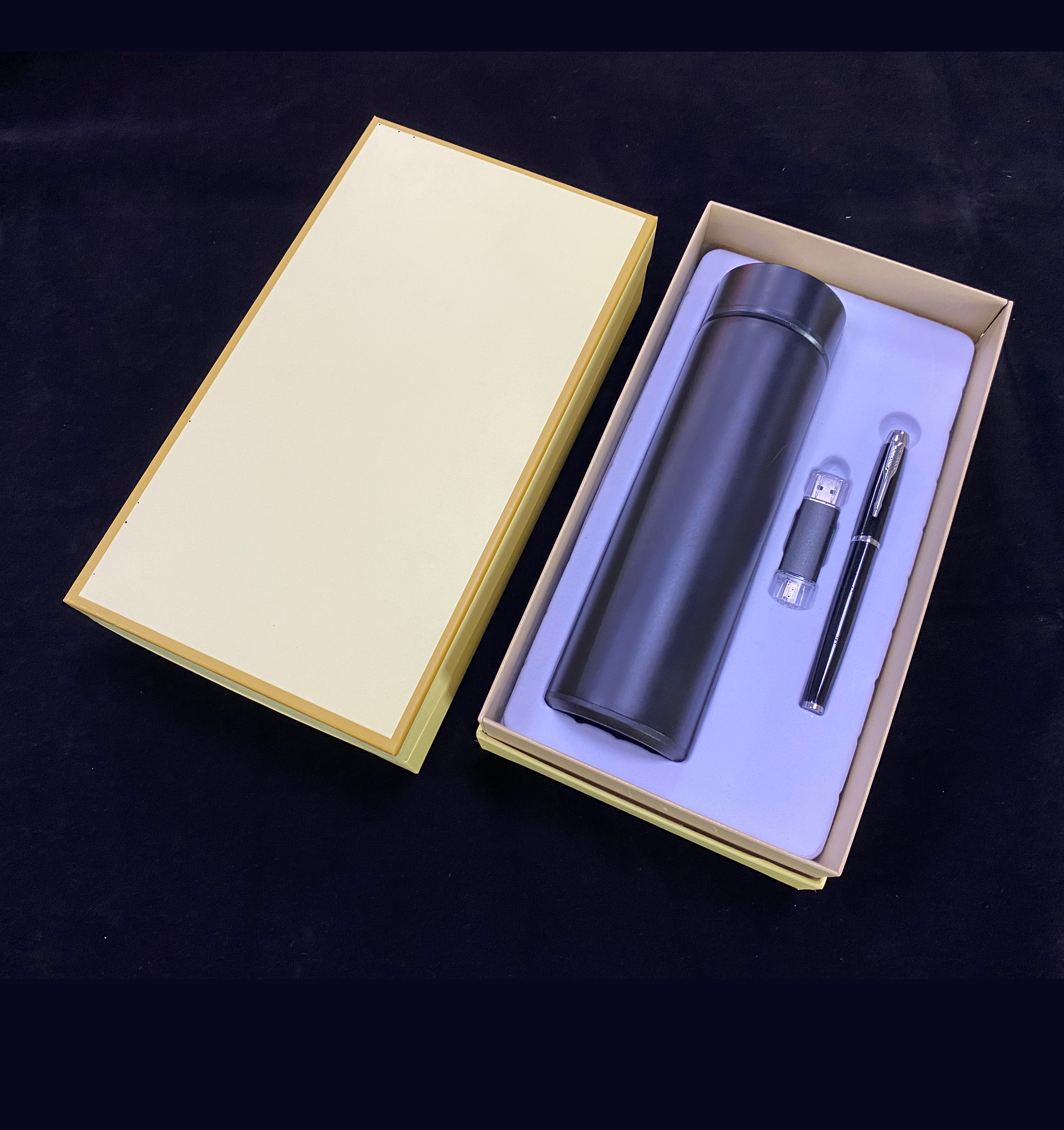 304 Stainless Steel Bottle, Metal Pen and USB Flash Drive 16G Gift Set