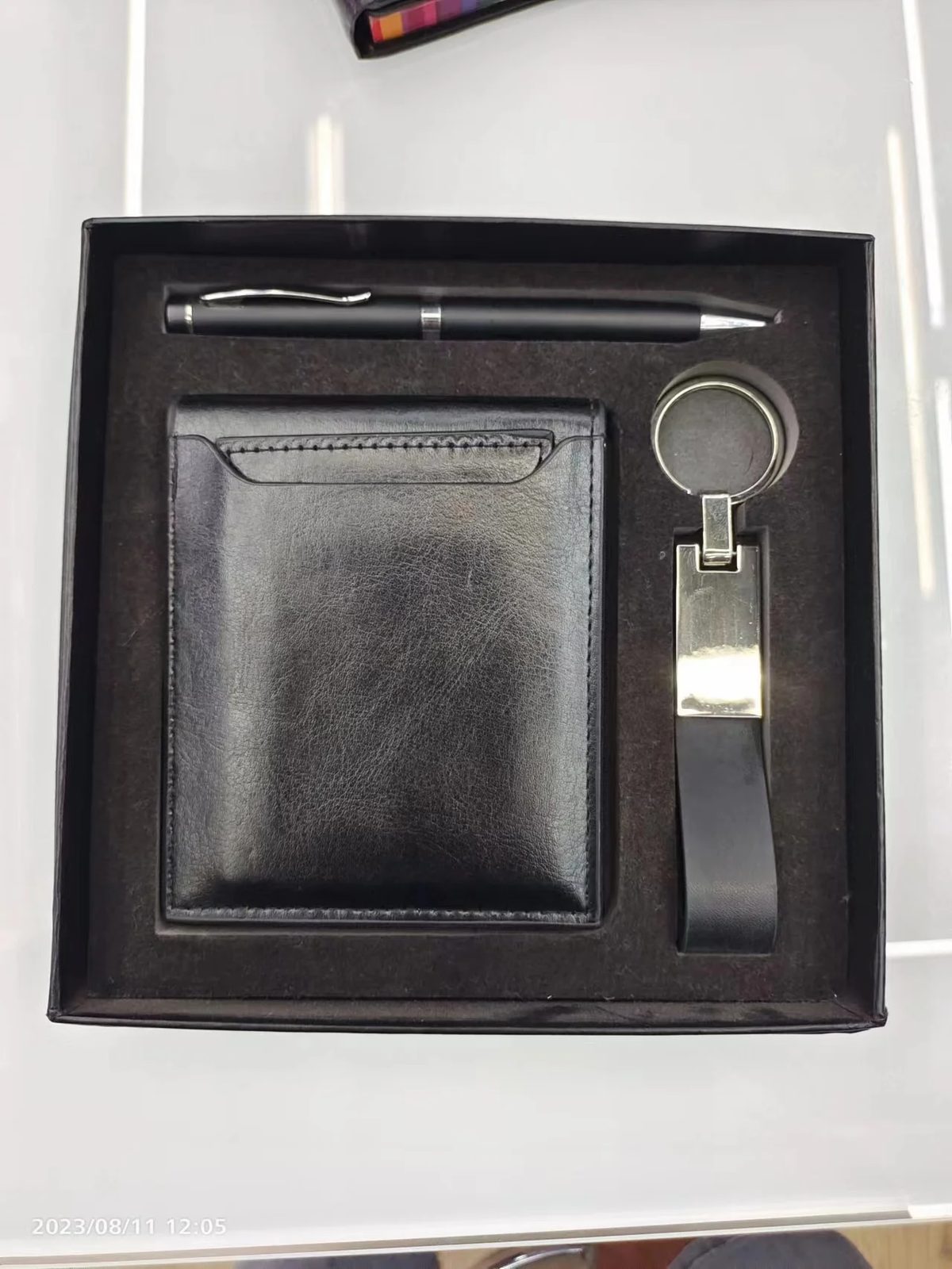 Metal + PU Keychain, Metal Pen and PU Wallet Gift Set