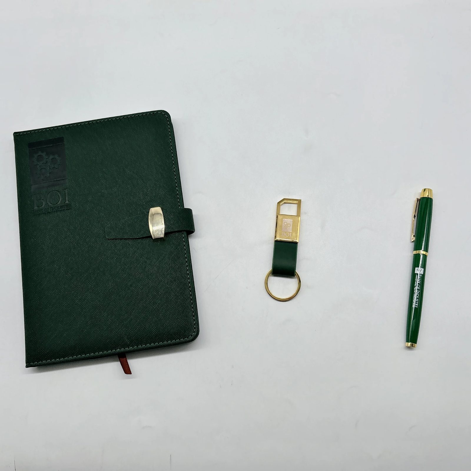 A5 Perfect Binding, Metal Pen and Keychain Gift Set gallery 3