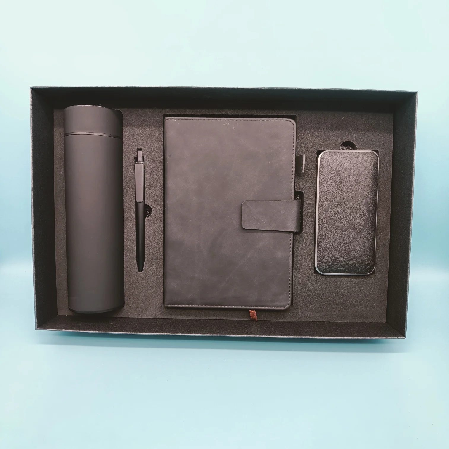 304 Stainless Steel Bottle, A5 Notebook, 10,000mAh Power Bank & Metal Pen Corporate Gift Set gallery 3