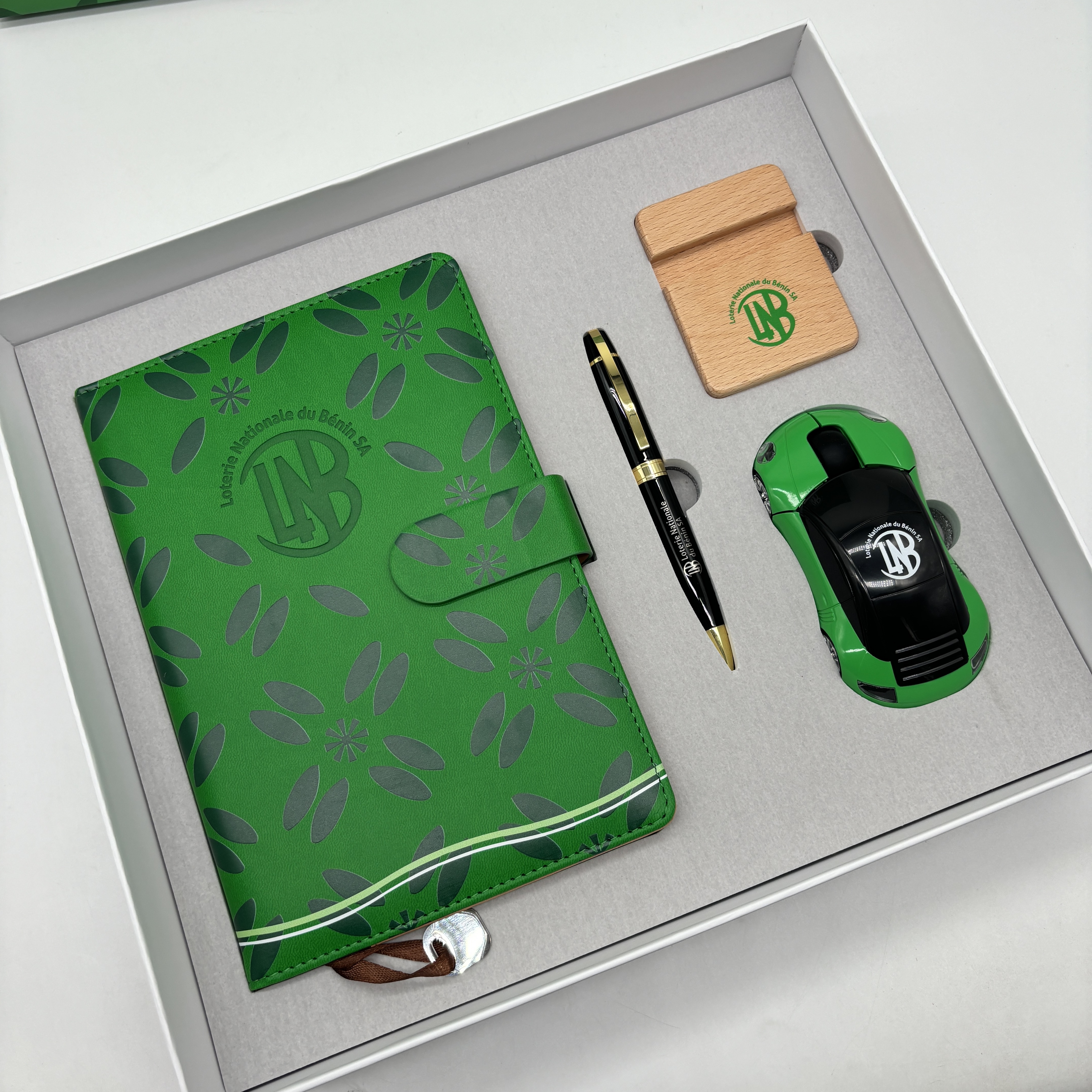 Bamboo Phone Holder, Metal Pen, Wireless Mouse and A5 Notebook Gift Set