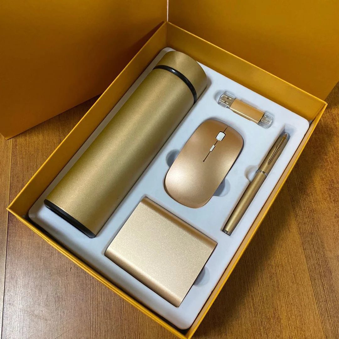 Power bank 10,000mAh Gift Set gallery 4