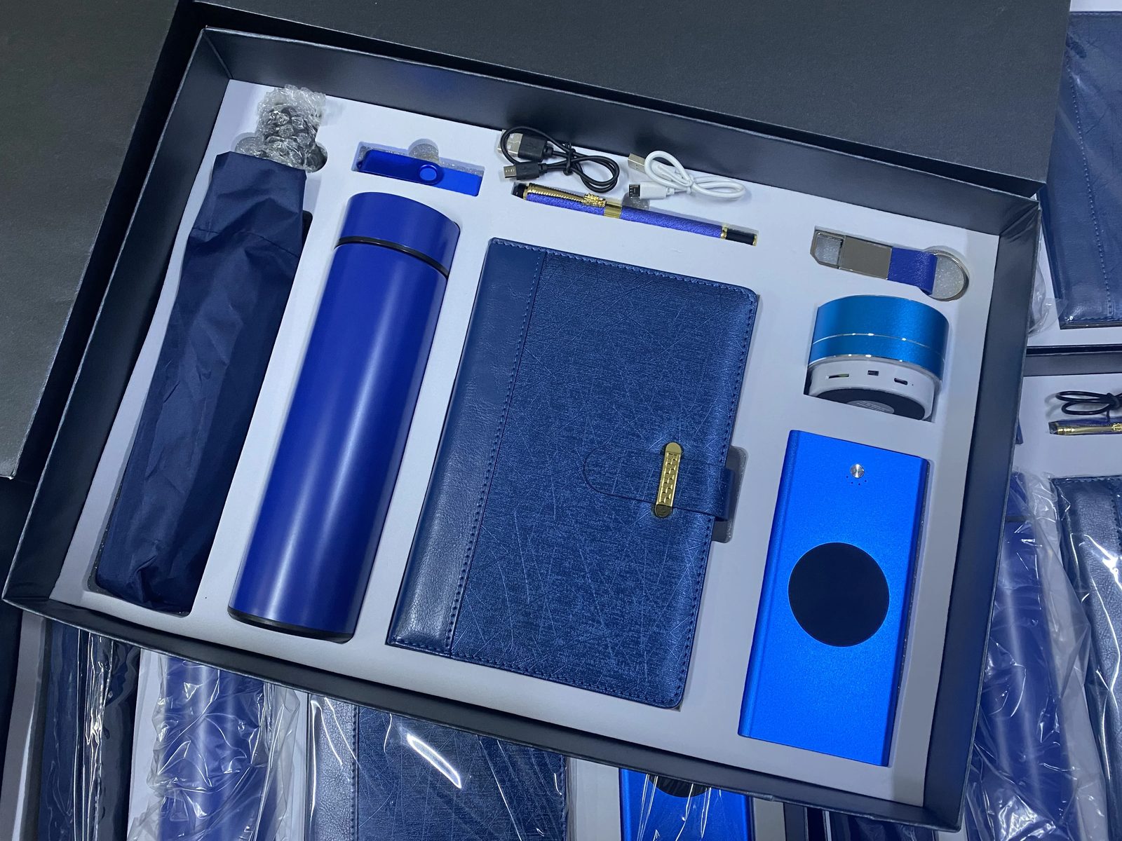 Premium Corporate Gift Set with Stainless Steel Bottle, Power Bank & Bluetooth Speaker gallery 1