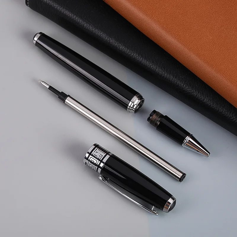 Metal pen with Window grilles gallery 3