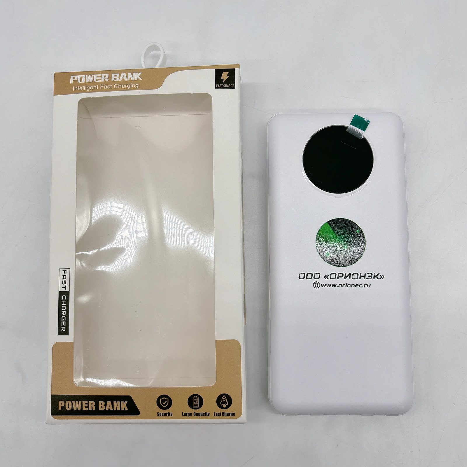 Battery:10,000mAhMaterial:PC+ABS