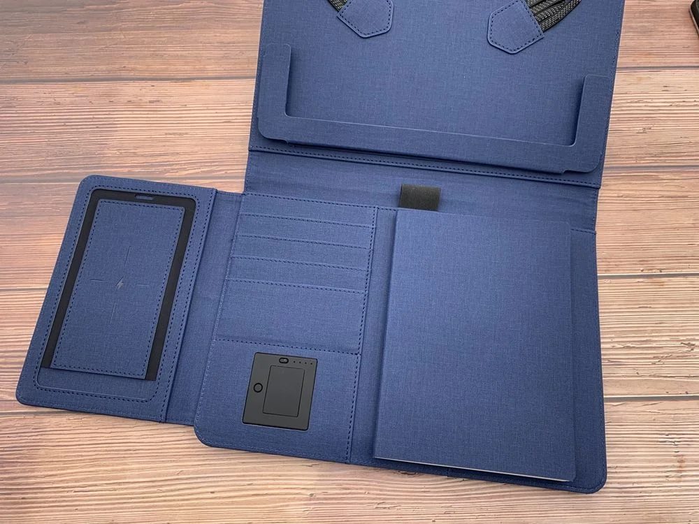 Power bank: 8,000mAh gallery 2