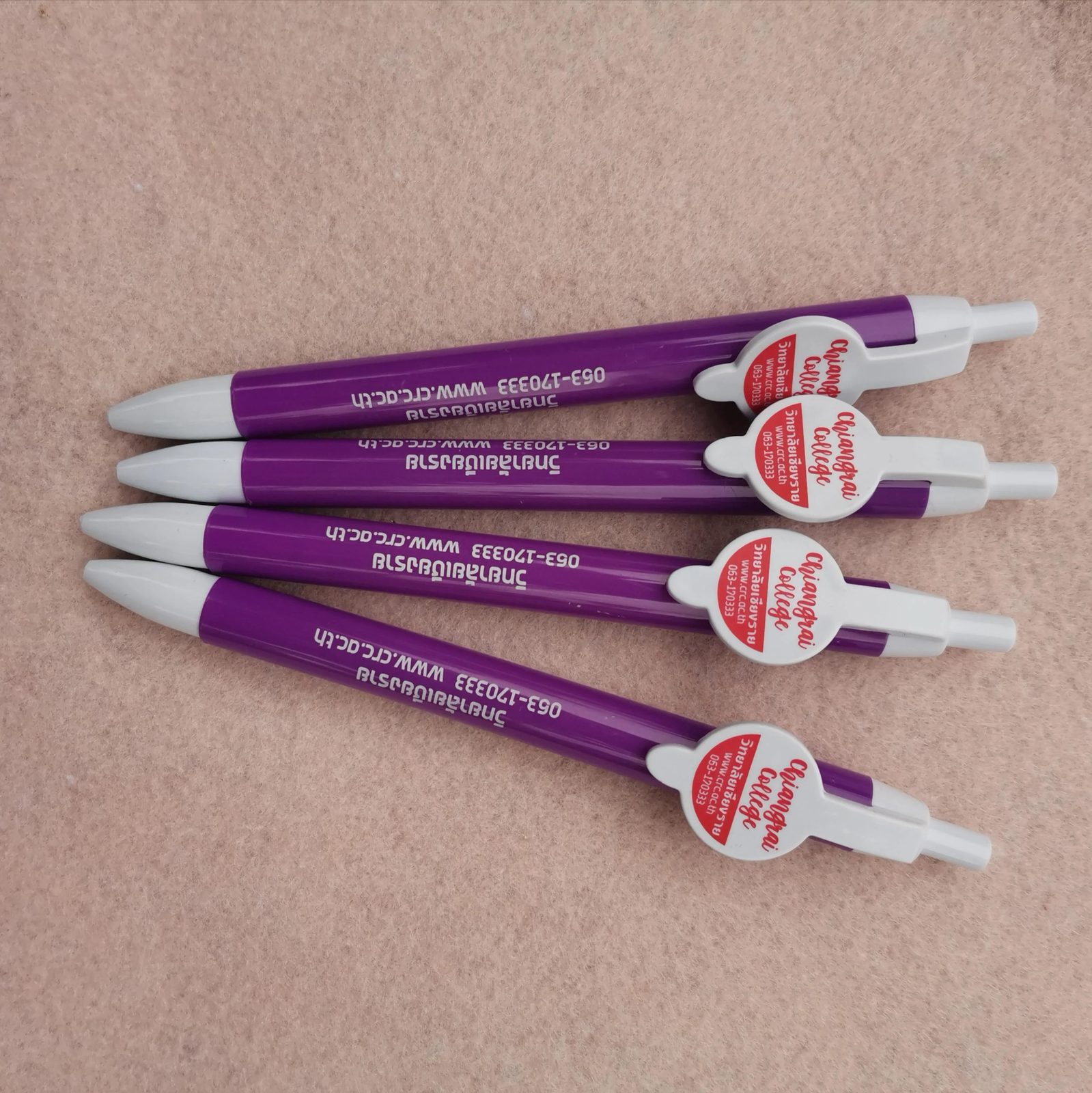 customized clip ball pen with 1.0 black or blue