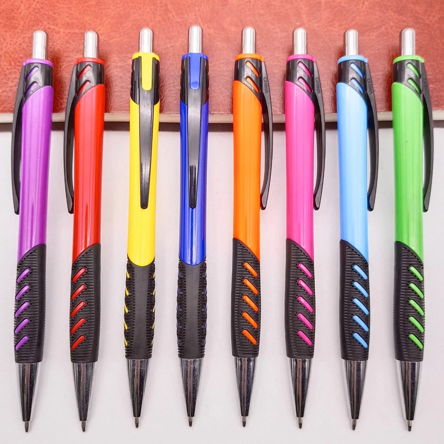 White soft grip retractable ball pen gallery 4